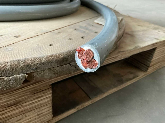 Kabel op haspel - afbeelding 3 van  4