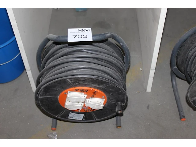 Kabelhaspel avanti met 3 x 230 v. - afbeelding 1 van  1