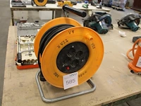 Kabelhaspel met 4 x 230 v. - afbeelding 1 van  1
