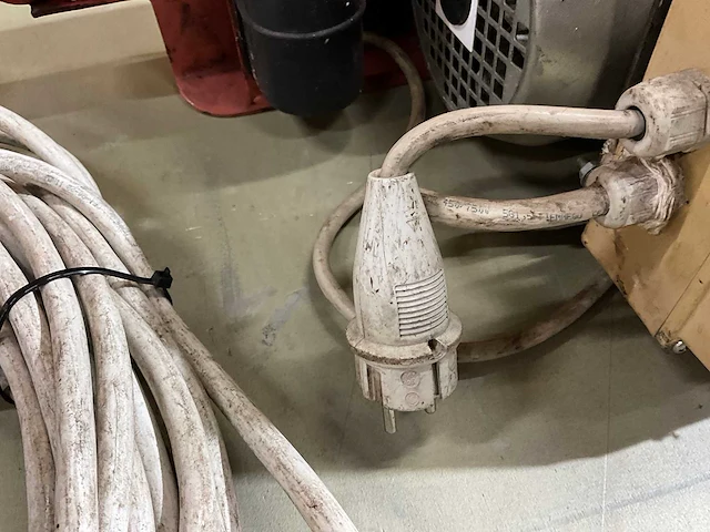 Kabellier 230volt - afbeelding 4 van  4