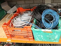 Kabels etc. - afbeelding 1 van  3