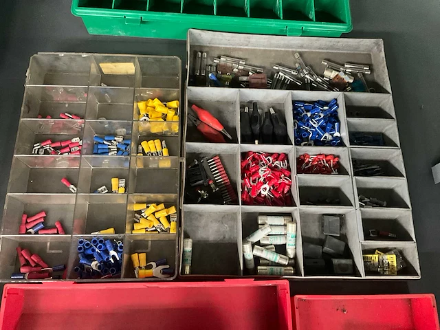 Kabelschoen en zekering assortiment - afbeelding 4 van  5