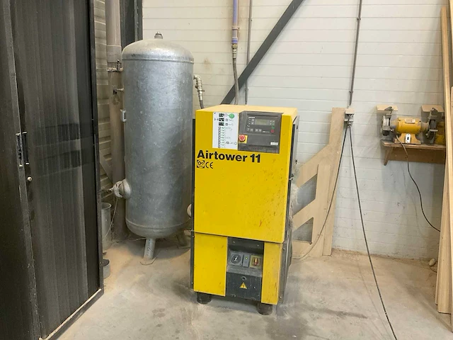 Kaeser airtower 11 schroefcompressor + persluchttank - afbeelding 1 van  10