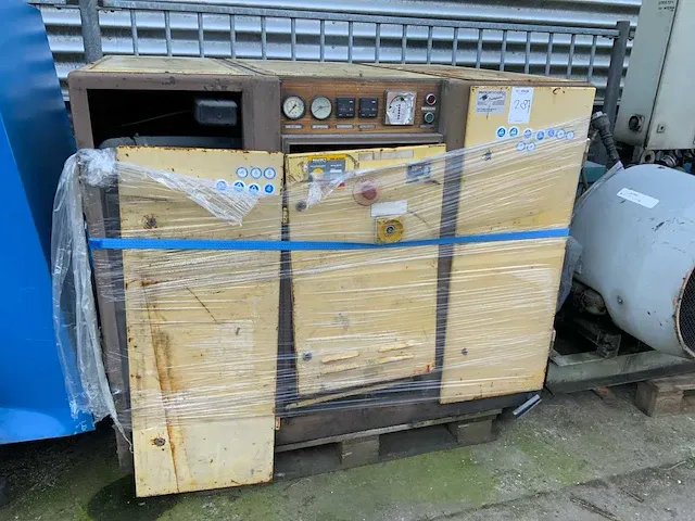 Kaeser schroefcompressor - afbeelding 1 van  3