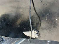 Kajuit boot met buitenboord motor en trailer - afbeelding 20 van  55