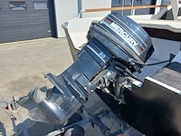 Kajuit boot met buitenboord motor en trailer - afbeelding 21 van  55
