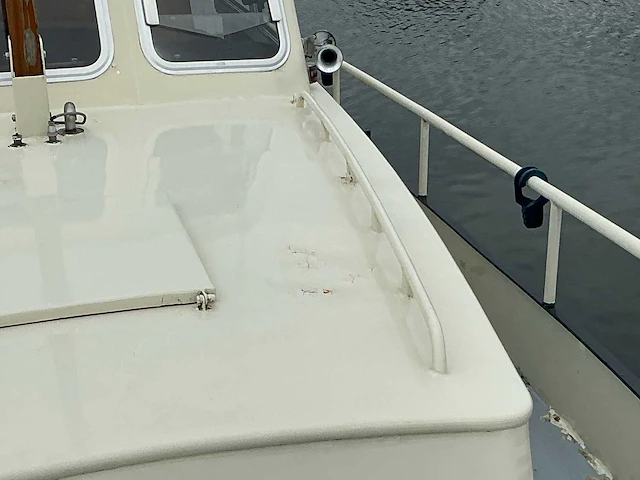 Kajuit sloep (de kok) mercedes om626 diesel - afbeelding 32 van  44