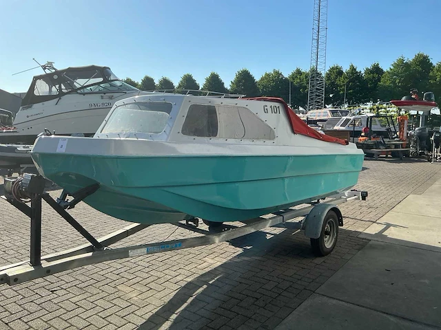 Kajuitboot 485 met trailer - afbeelding 13 van  18