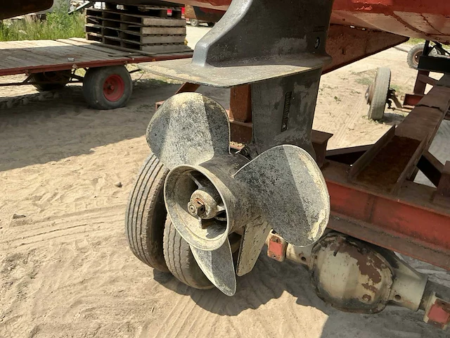 Kajuitboot inclusief stallingstrailer - afbeelding 3 van  61