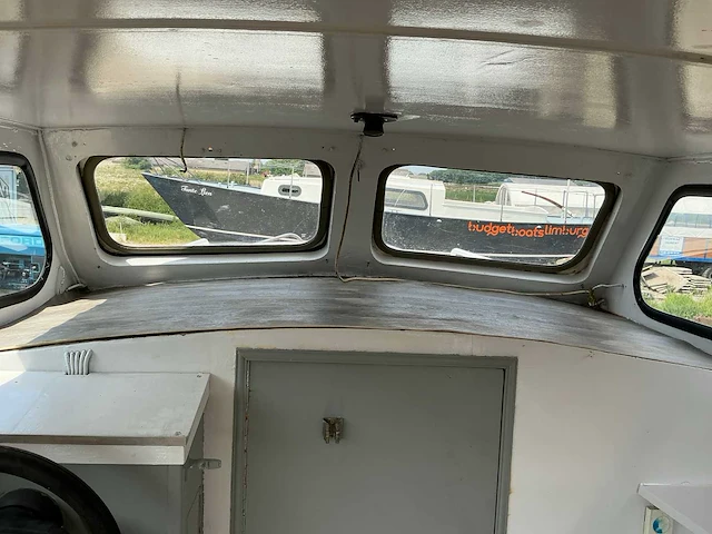 Kajuitboot inclusief stallingstrailer - afbeelding 19 van  61