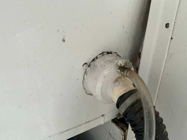 Kajuitboot inclusief stallingstrailer - afbeelding 24 van  61
