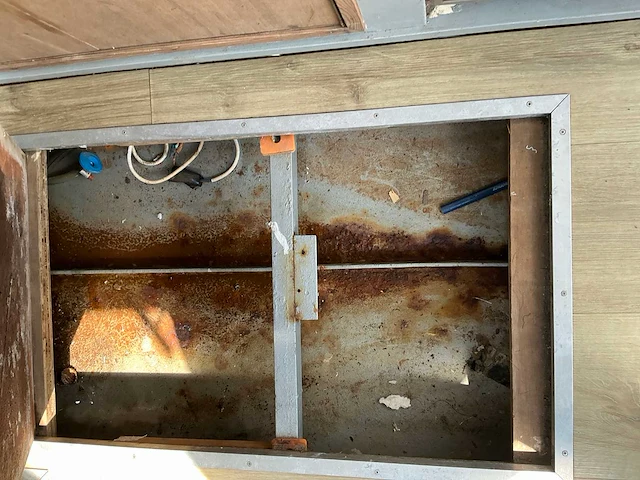 Kajuitboot inclusief stallingstrailer - afbeelding 37 van  61