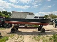 Kajuitboot inclusief stallingstrailer - afbeelding 34 van  61