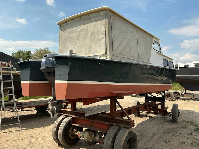 Kajuitboot inclusief stallingstrailer - afbeelding 45 van  61