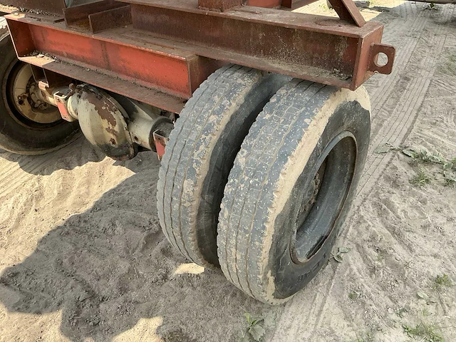 Kajuitboot inclusief stallingstrailer - afbeelding 57 van  61