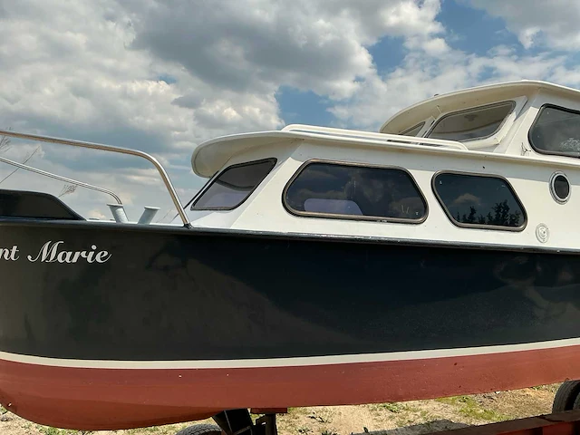 Kajuitboot inclusief stallingstrailer - afbeelding 61 van  61