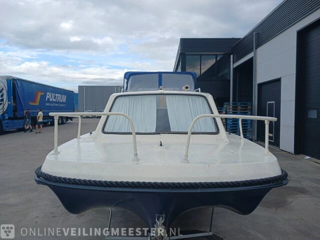 Kajuitboot met buitenboordmotor en trailer birchwood 18 - afbeelding 2 van  50
