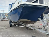 Kajuitboot met buitenboordmotor en trailer birchwood 18 - afbeelding 3 van  50