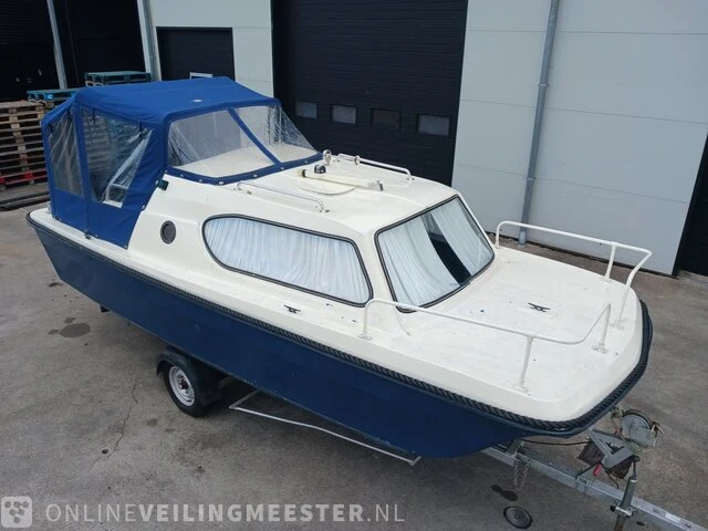 Kajuitboot met buitenboordmotor en trailer birchwood 18 - afbeelding 27 van  50