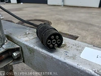 Kajuitboot met buitenboordmotor en trailer birchwood 18 - afbeelding 33 van  50