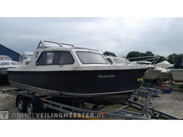 Kajuitboot onedin 650, kajuit, groen - afbeelding 11 van  19