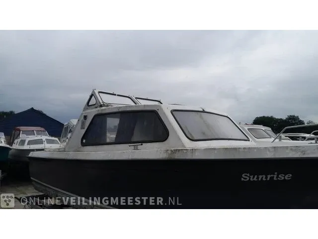 Kajuitboot onedin 650, kajuit, groen - afbeelding 13 van  19