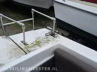 Kajuitboot onedin 650, kajuit, groen - afbeelding 15 van  19