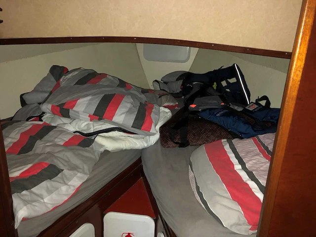 Kajuitzeilboot - afbeelding 14 van  15
