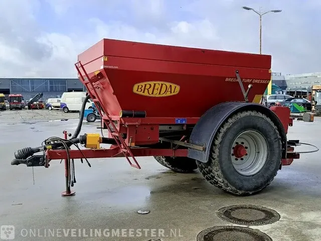 Kalkstrooier/bezandingswagen bredal, k 45, bouwjaar 2012 - afbeelding 8 van  33