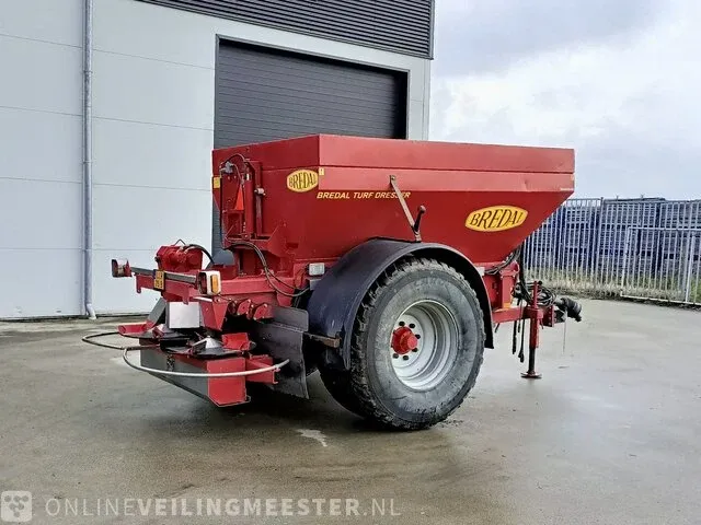 Kalkstrooier/bezandingswagen bredal, k 45, bouwjaar 2012 - afbeelding 12 van  33