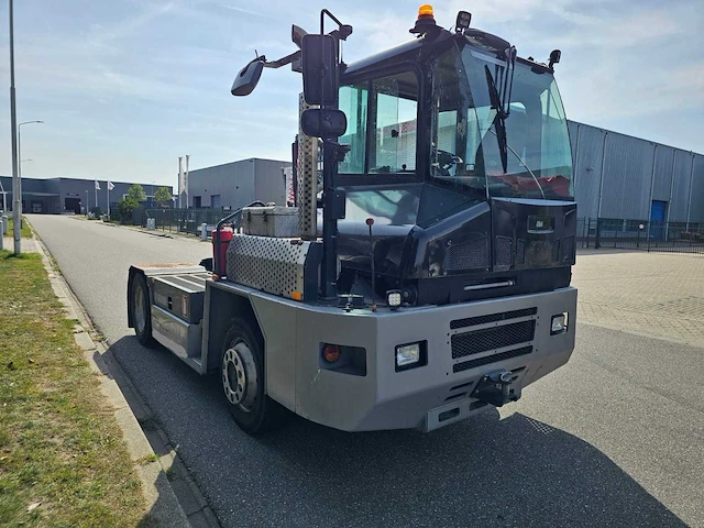Kalmar - 2018 - tr618ia - terminal trekker - 32000kg - afbeelding 20 van  23