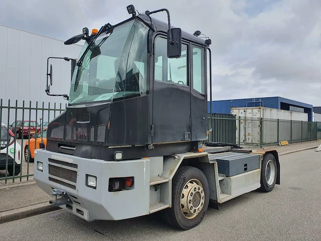 Kalmar - 2018 - tr618ia - terminal trekker - afbeelding 1 van  31