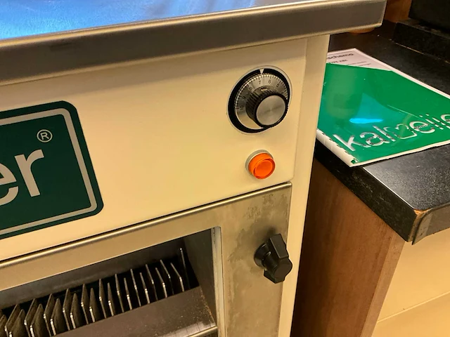 Kalmeijer kbe 11mm broodsnijmachine - afbeelding 6 van  8