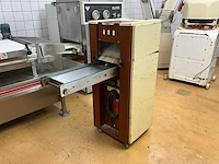 Kalmeijer kgm koekjesvormmachine