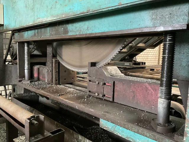 Kaltenbach hdm 1300 afkortcirkelzaagmachine - afbeelding 17 van  20