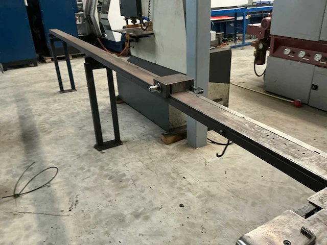 Kaltenbach kks400e onderloop afkortcirkelzaagmachine - afbeelding 7 van  9