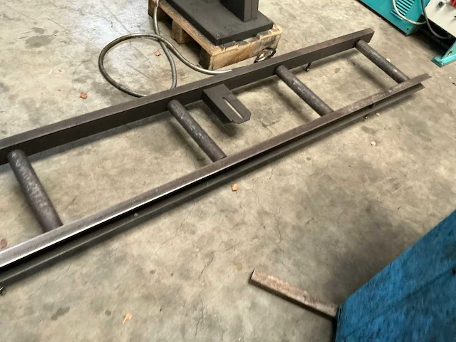 Kaltenbach kks400e onderloop afkortcirkelzaagmachine - afbeelding 8 van  9