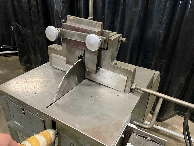 Kaltenbach tl350 cirkelzaagmachine metaal - afbeelding 7 van  9