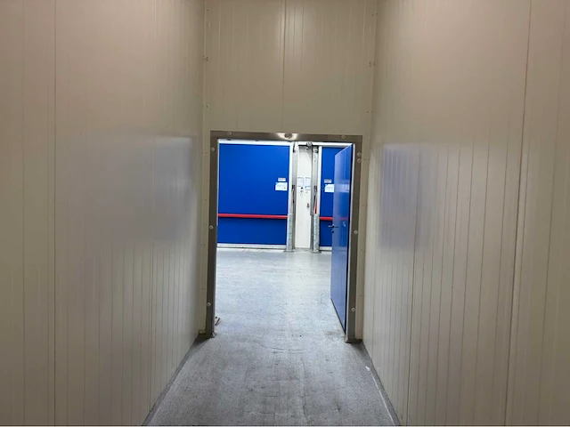 Kamer (5,40x5,00 mtr) (27 m2) - afbeelding 14 van  15