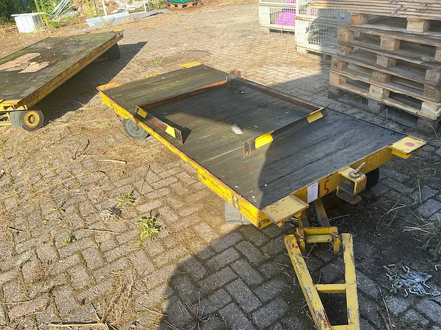 Kampa zwaarlast materiaalwagen - afbeelding 1 van  8