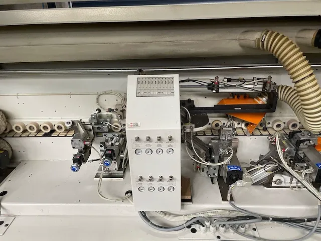 Kantaanlijmmachine - afbeelding 19 van  20