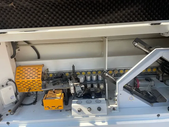 Kantaanlijmmachine - afbeelding 8 van  9