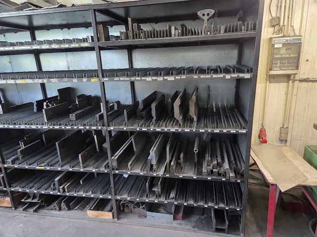 Kantbank - gereedschap - diverse onderdelen, gereedschappen en accessoires - afbeelding 9 van  14