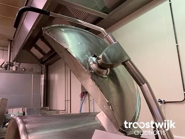 Kantelbare kookketel met roerwerk - afbeelding 7 van  18