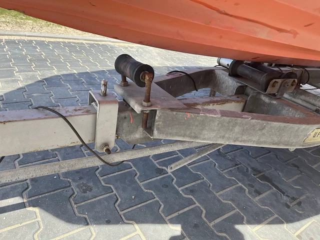 Kanteltrailer voor boot - afbeelding 10 van  10