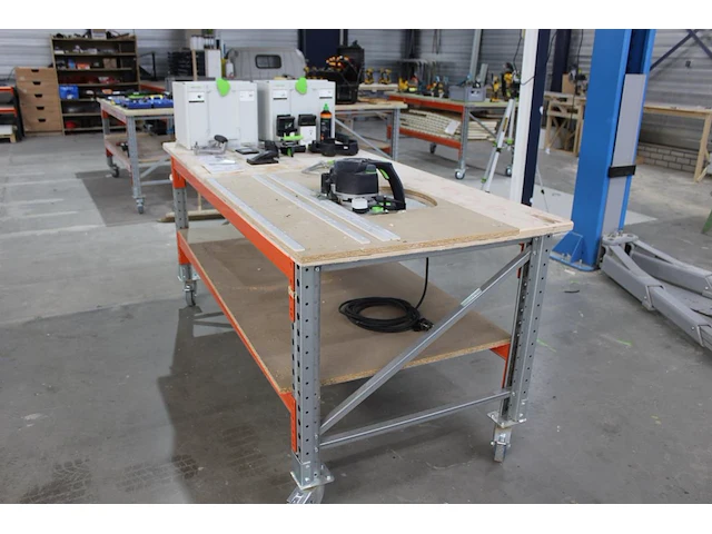 Kantenverlijmer festool conturo ka 65 gemonteerd in werktafel 95 x 215 x 95 cm. met bewerkingsset kb-ka 65 ... - afbeelding 1 van  6