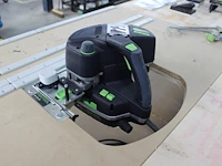 Kantenverlijmer festool conturo ka 65 gemonteerd in werktafel 95 x 215 x 95 cm. met bewerkingsset kb-ka 65 ... - afbeelding 3 van  6