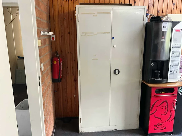 Kantine-inventaris - afbeelding 7 van  7