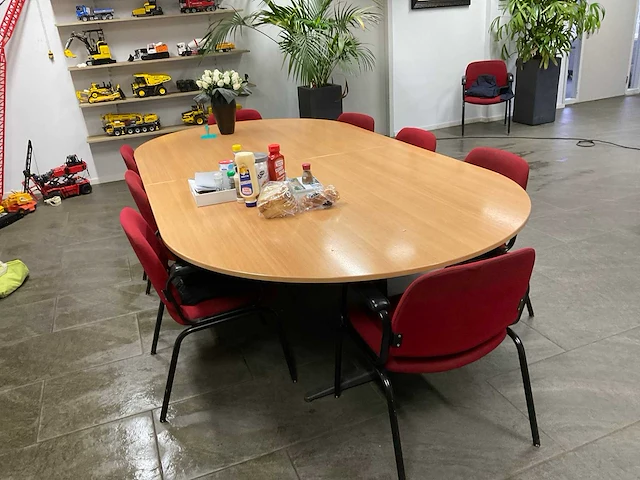 Kantinetafel met 8 stoelen - afbeelding 2 van  4