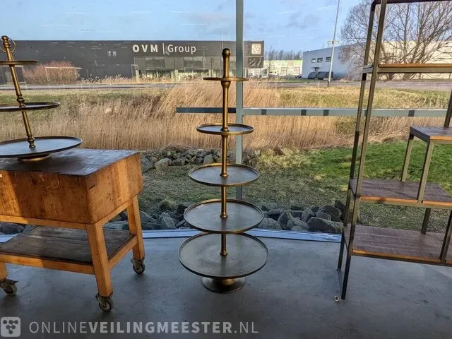 Kantoor- en bedrijfsinventaris
